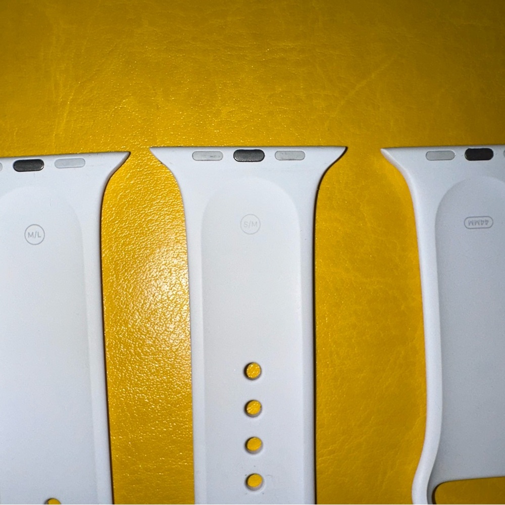 Apple Watch Band, White, 44mm - Picture 9 of 12